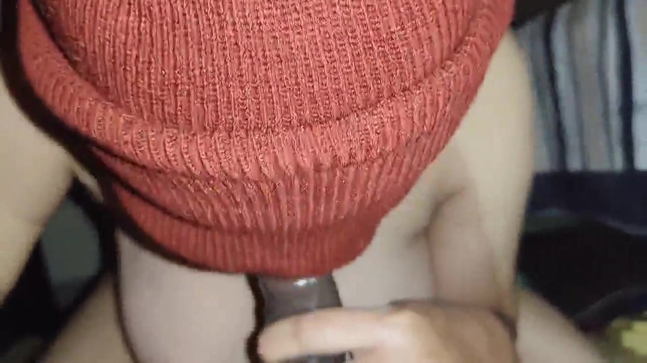 Mallu girl fucked in mouth by her nephew’s friend.