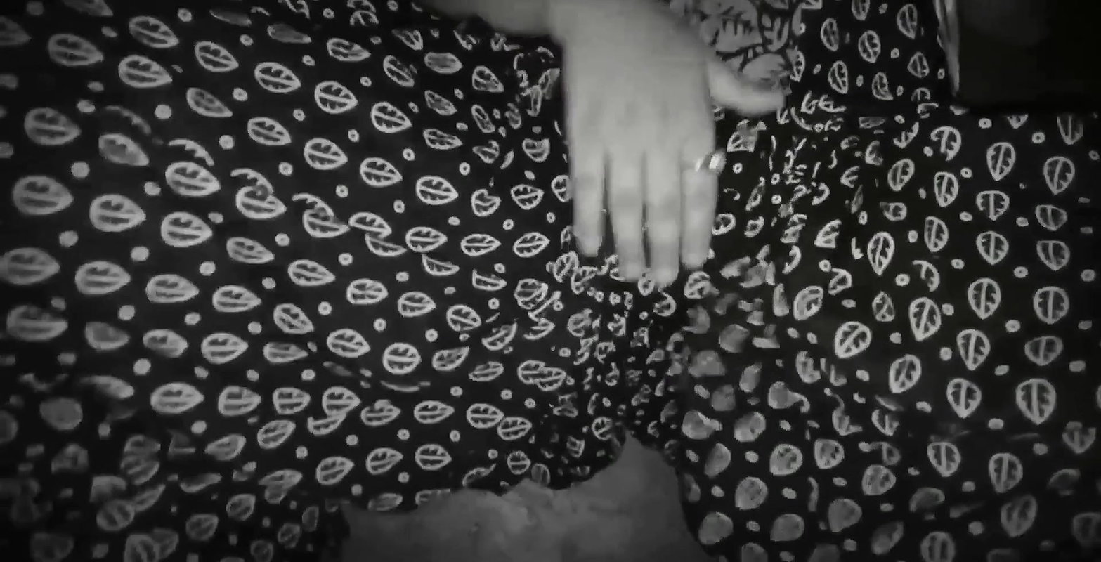 Mature wife foreplay in body. .