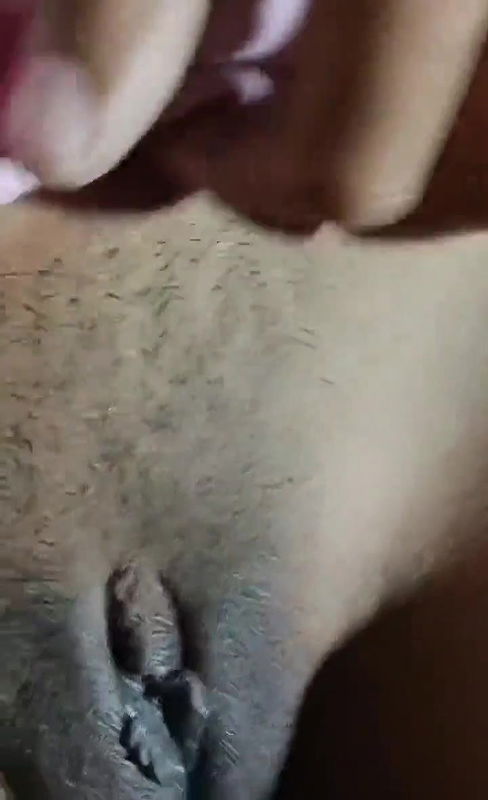 My boyfriend was trying to insert finger on my pussy hi was trying to make me hormy.