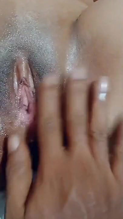 My own desi pussy fingering complition.