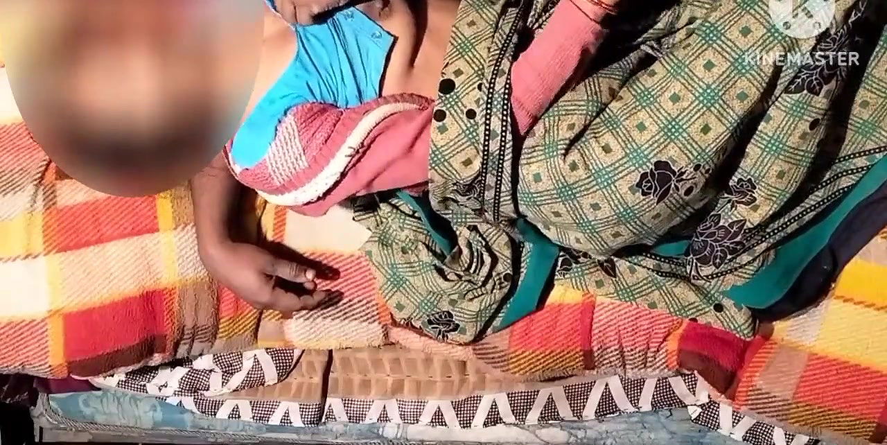 Padhos ki Bhabhi ki mast chudayi Bhabhi ne devar ka Pani nikal diya