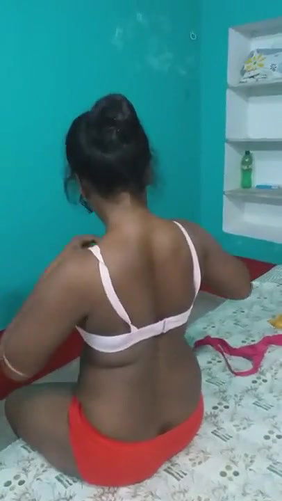 Pampa boudi wearing bra after fuck.