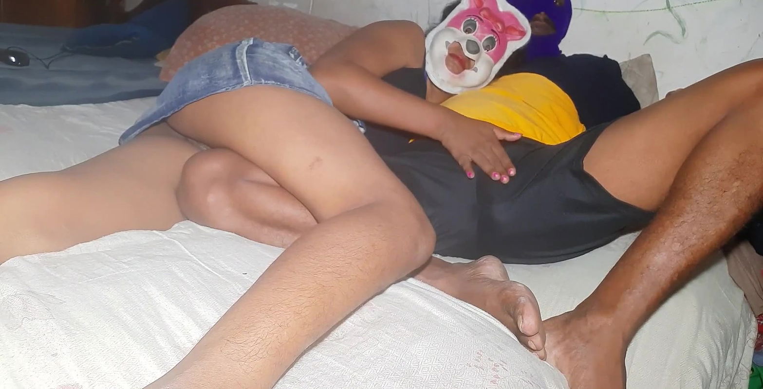 Please Fuck My All Holes And Cum Deep In My Ass Sri Lankan girl anal fucking with boyfriend at home.