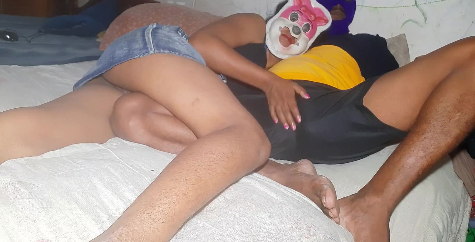 Please Fuck My All Holes And Cum Deep In My Ass Sri Lankan girl anal fucking with boyfriend at home.