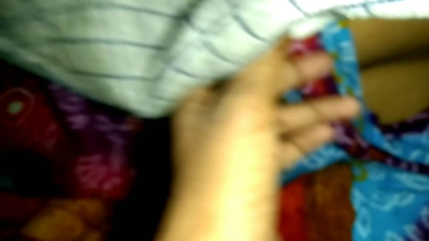 Real Hot bhabhi night boobs sucking with dever.