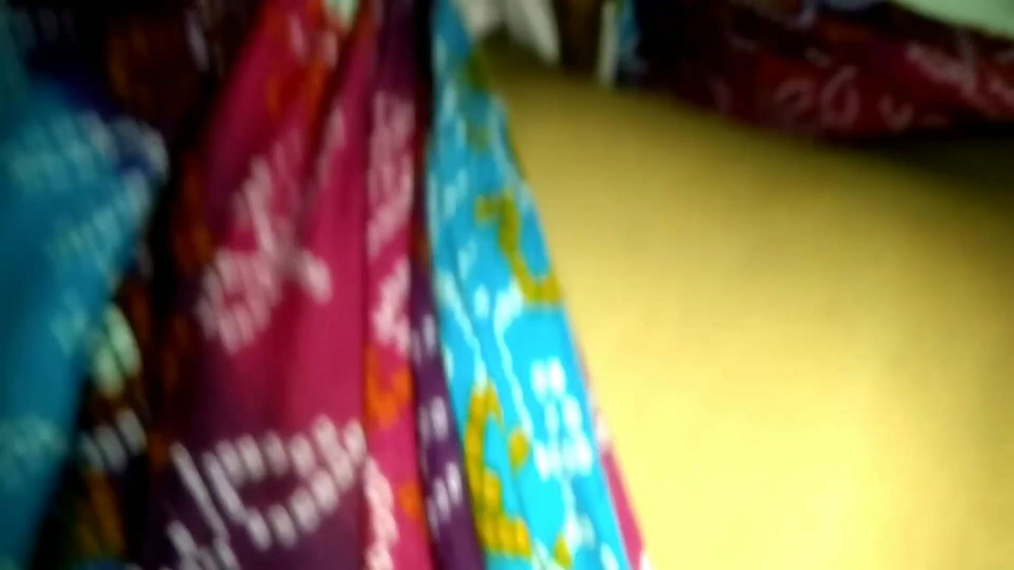 Real Hot bhabhi night boobs sucking with dever.