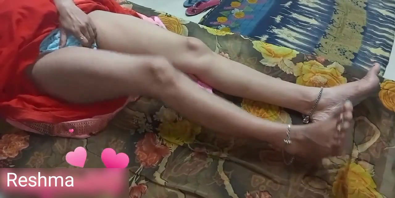Sex video leaked of Indian celebrity bobby bhabhi.