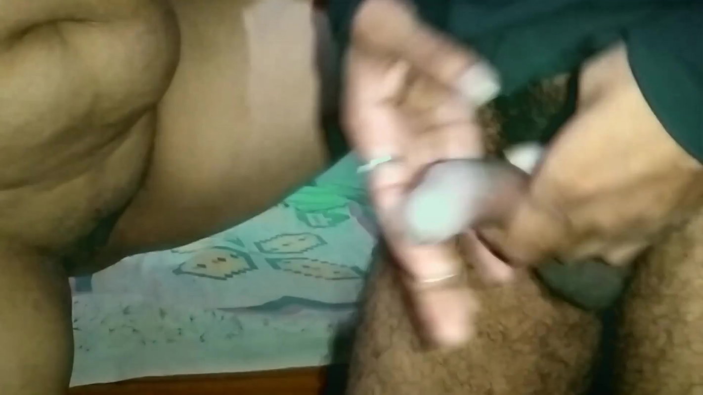 son fuck big penis mom.