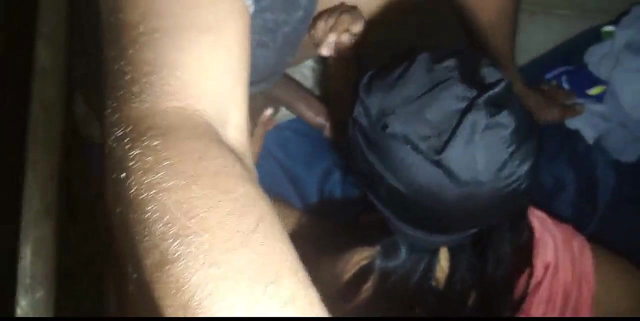 Sri Lankan sexy wife gets kissed fiercely by her husband and they started exchanging their hotness mood.