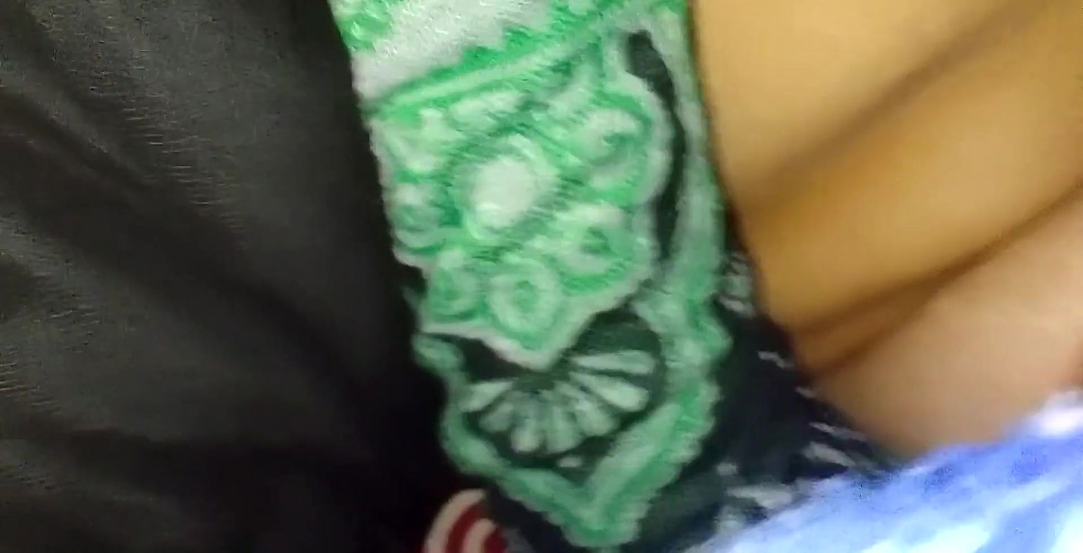 thandi me rajayi ke andar garam chut.