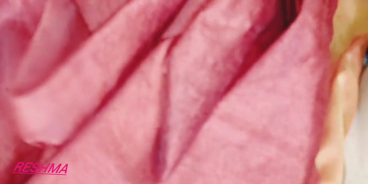 very hot and sexy Reshma chudai huyi jamke.