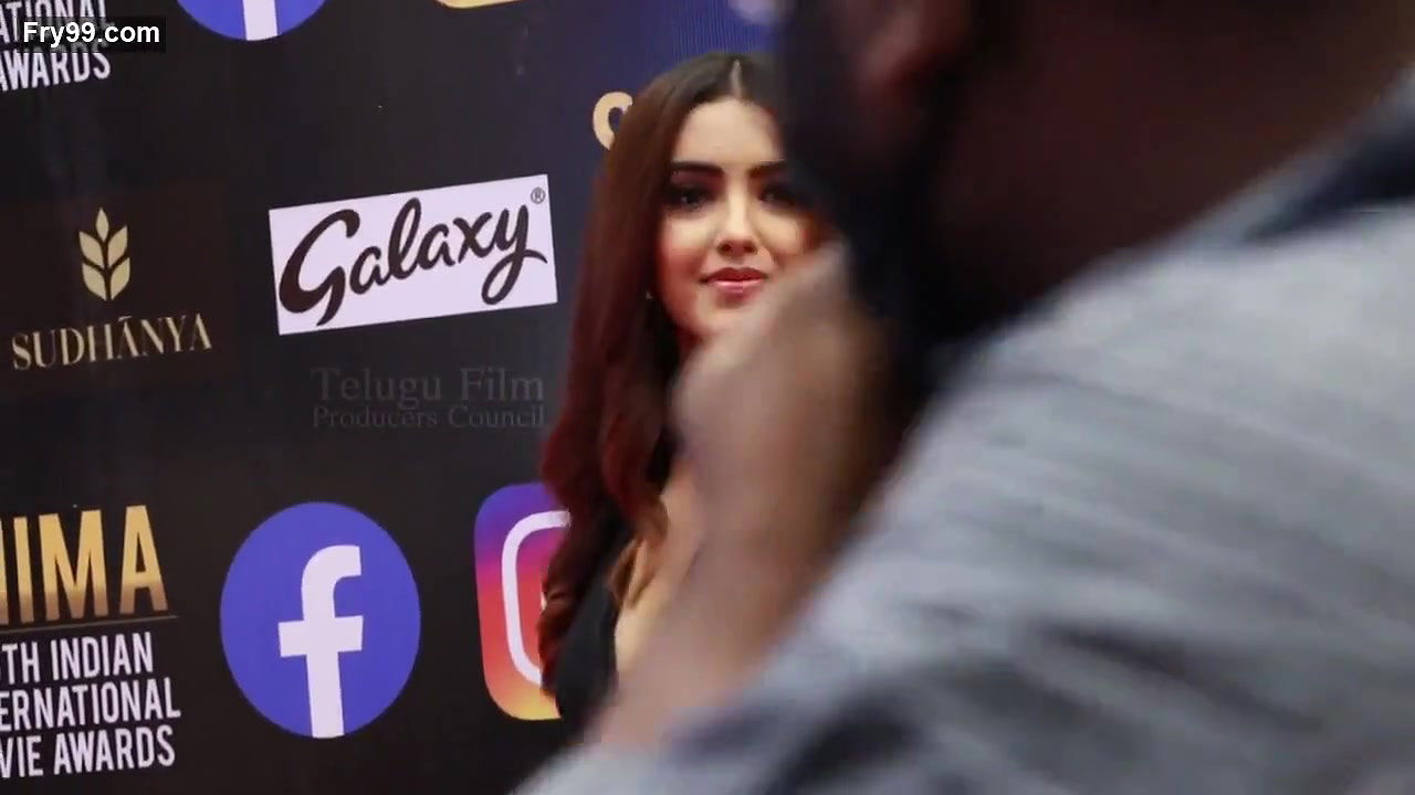 Malvika Sharma Backless and side Boobs show