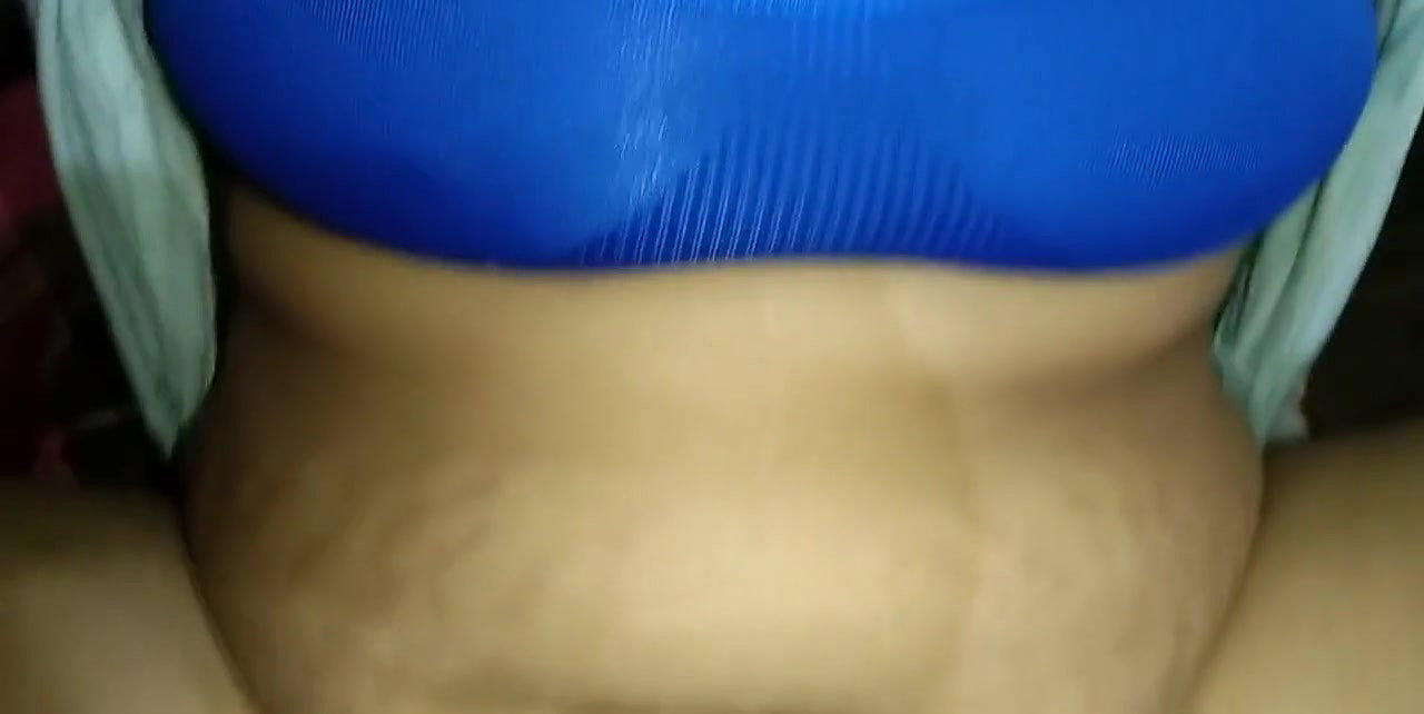 Wife ko leta kr chut chudai kiya.