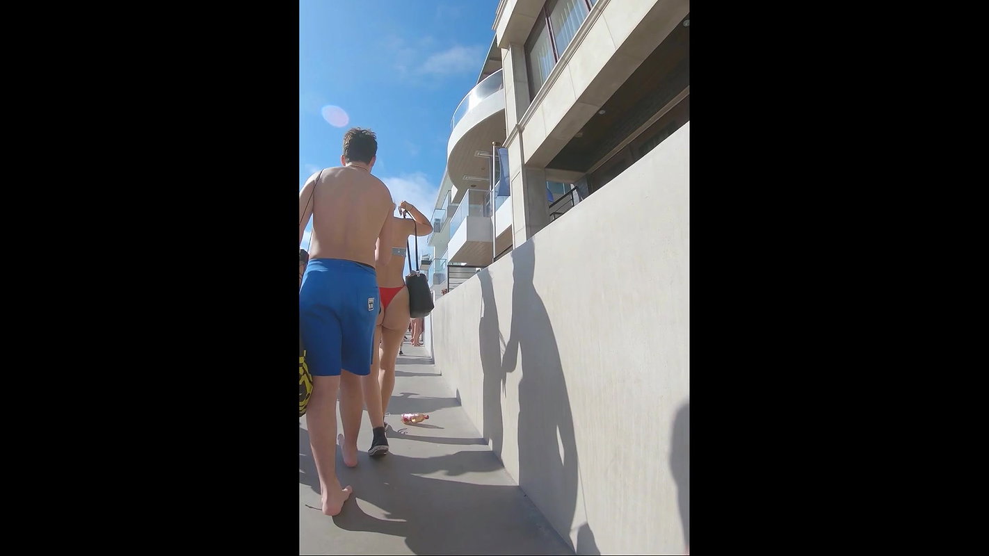 A very public beach handjob first time So this hot Latina girl came in today wanting to_411b9fec