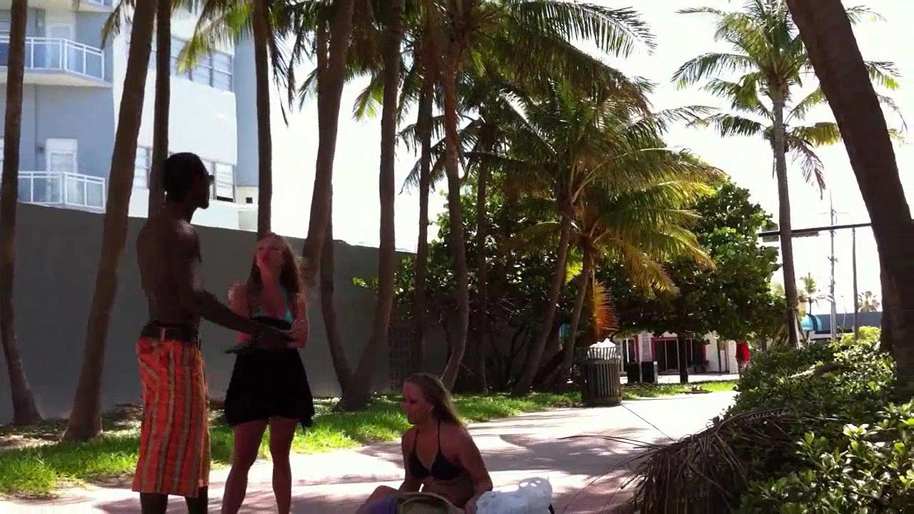 Amateur hd beach fuck Rough outdoor public fuck-a-thon is Anya Olsen s only option as she_9e665bfb