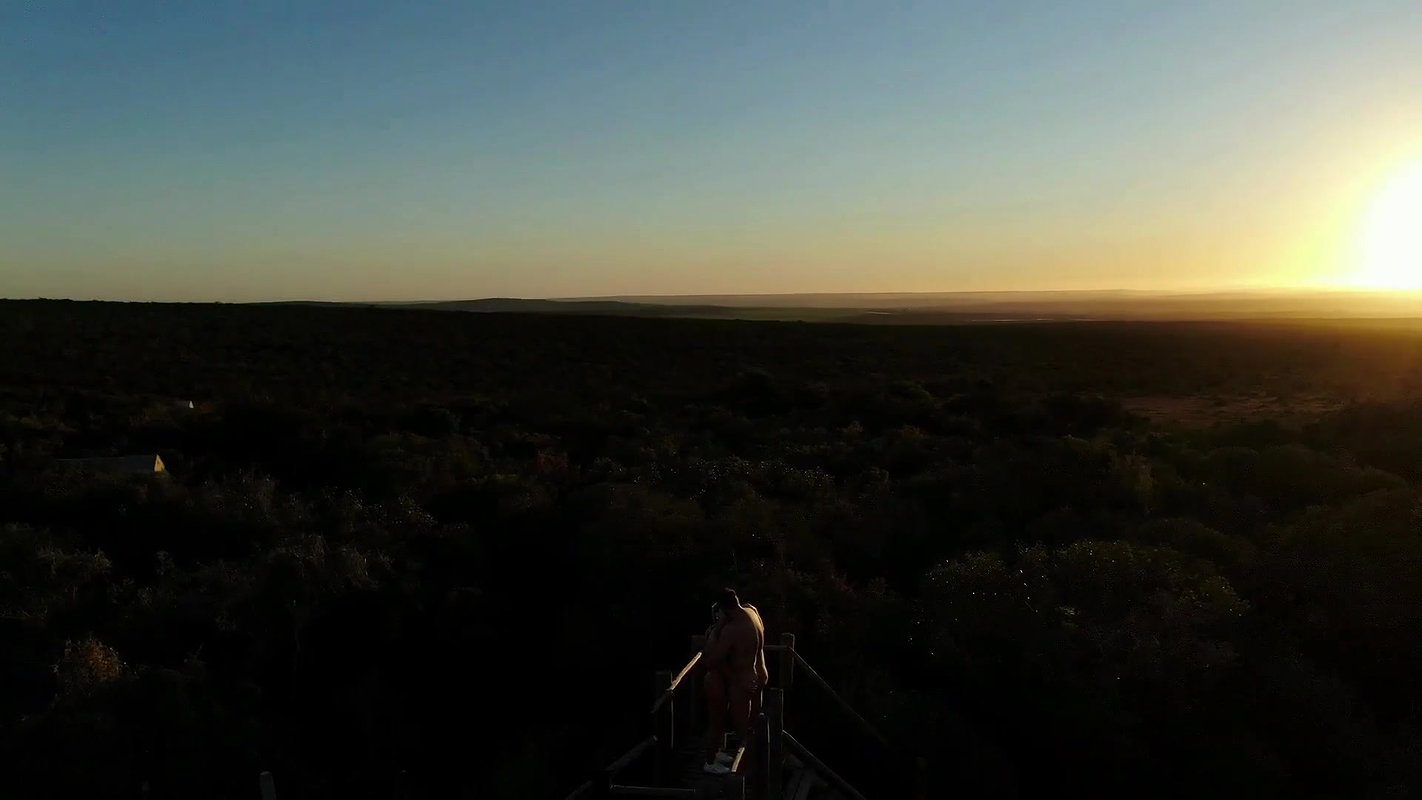 Beach girl .194_f0276d84