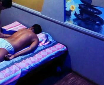 Happy ending at desi massage parlour