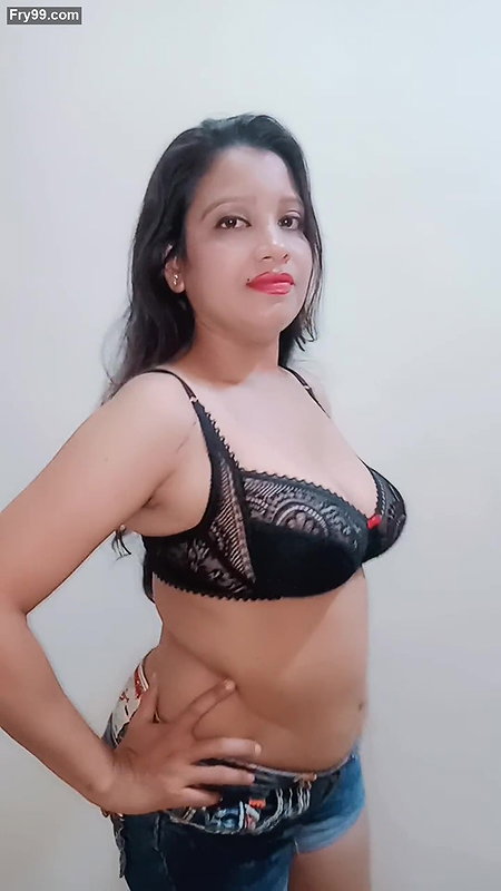 Nikita bhabi nice body – 4
