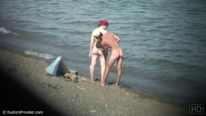 beautiful bitch groped by his husband and strangers at beach_8a1f5b27