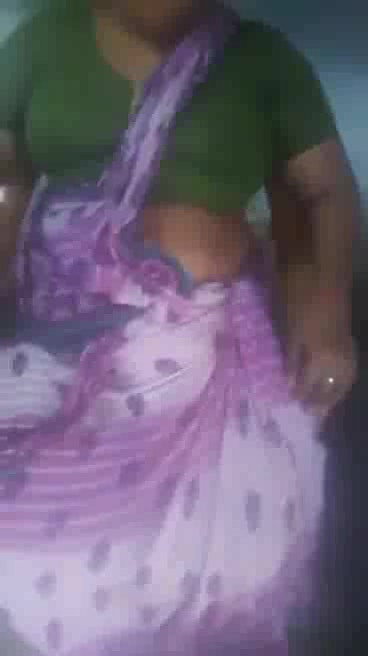 Tamil Aunty Show Play