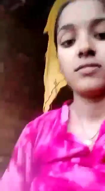 Village Girl Showing For Lover
