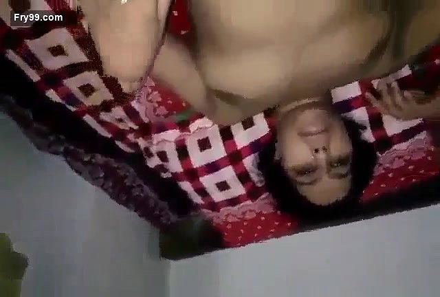 Married Bhabi Bj And Fucking with BanglaTalk