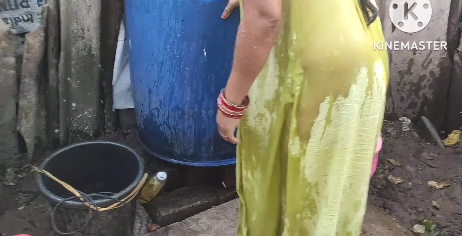 Anita yadav bathing outside with dance. T