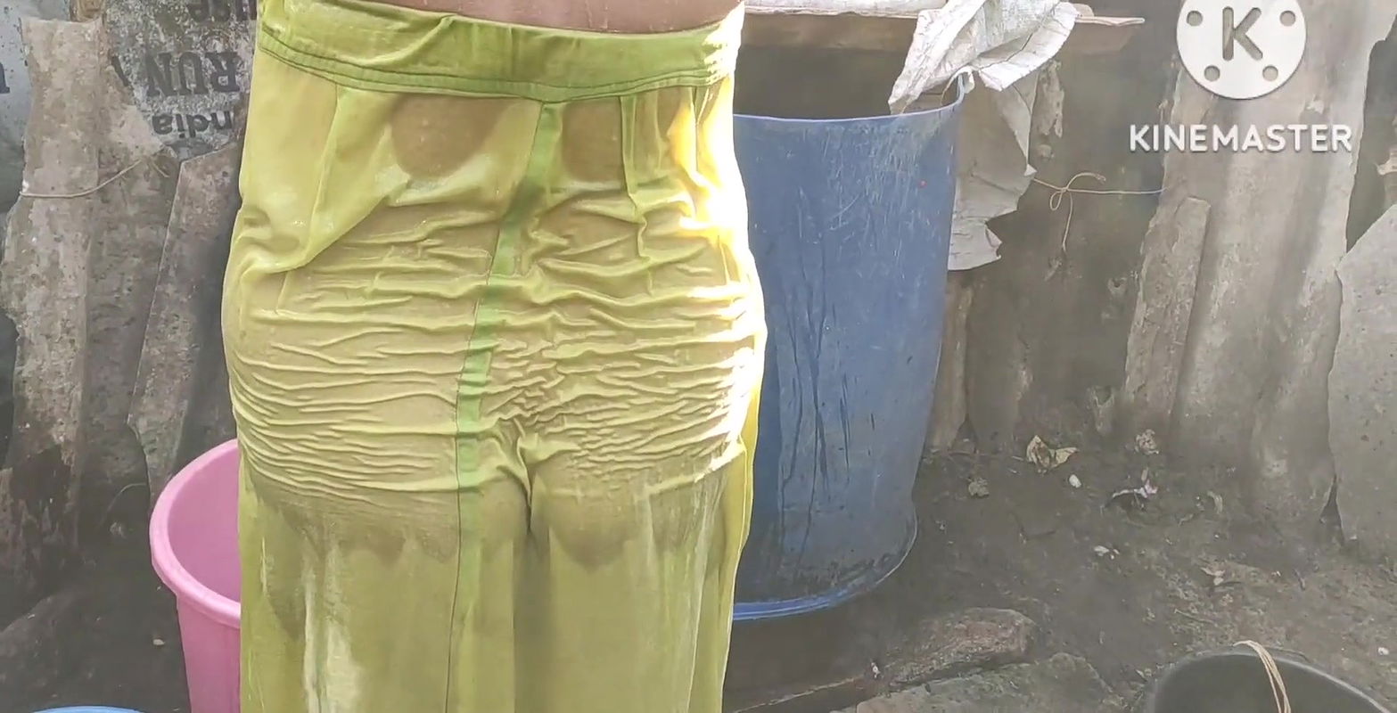 Anita yadav ki boobs and big ass.