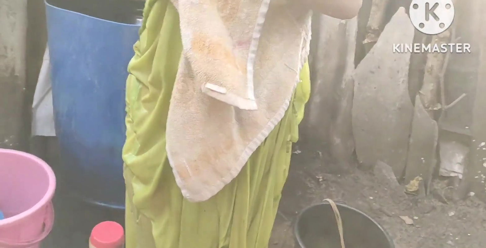 Anita yadav ki boobs and big ass.