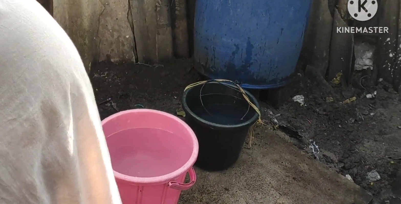 Anita yadav ki chut kaun chatega.