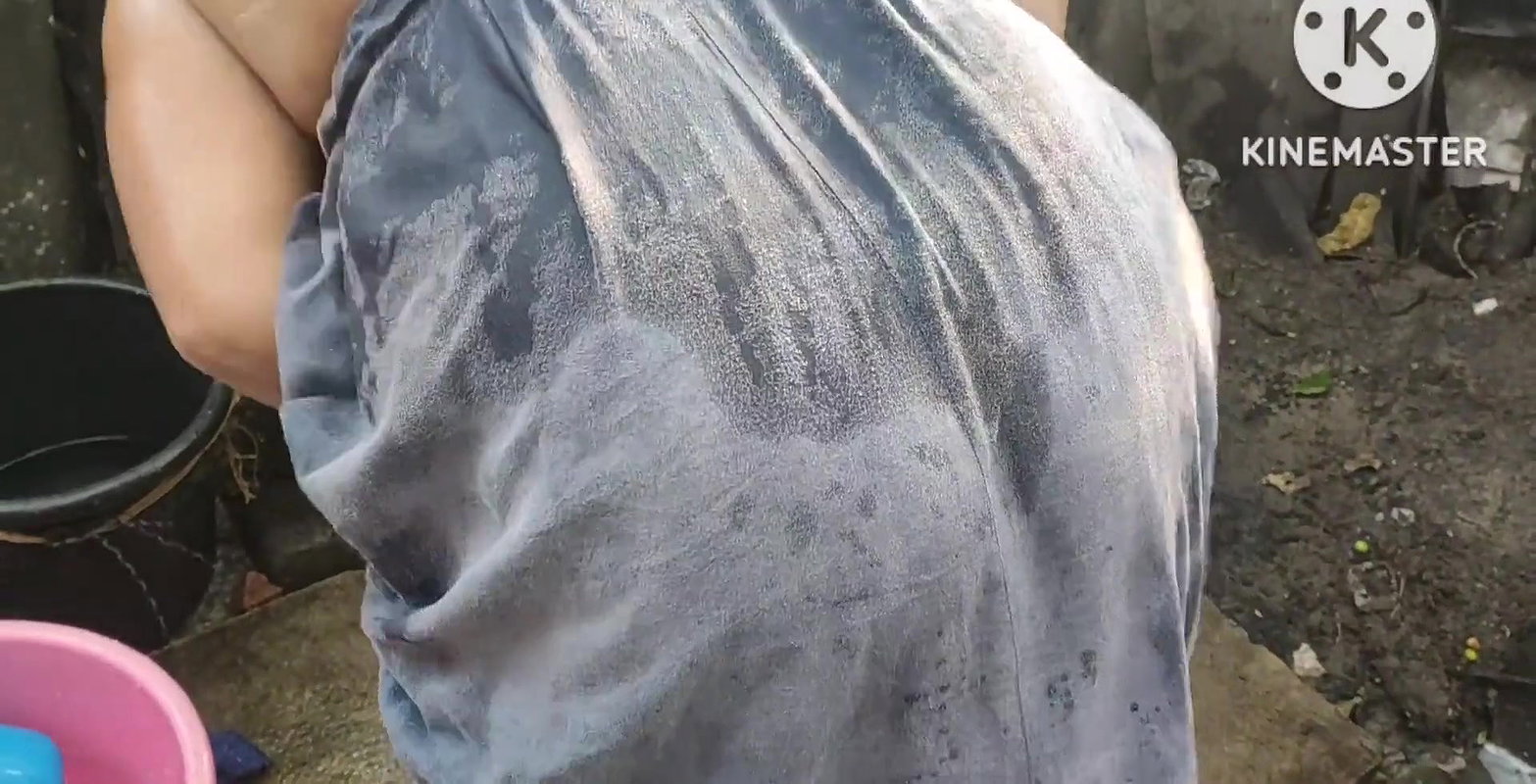 Anita yadav ki hot boobs Indian house wife.