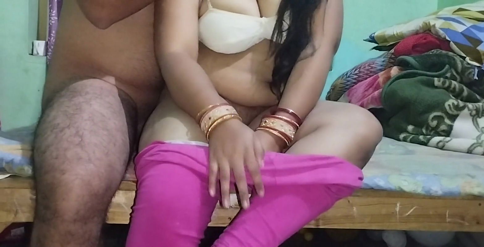 Bagal ke Aunty ke Boor me Mota Lund Dala.