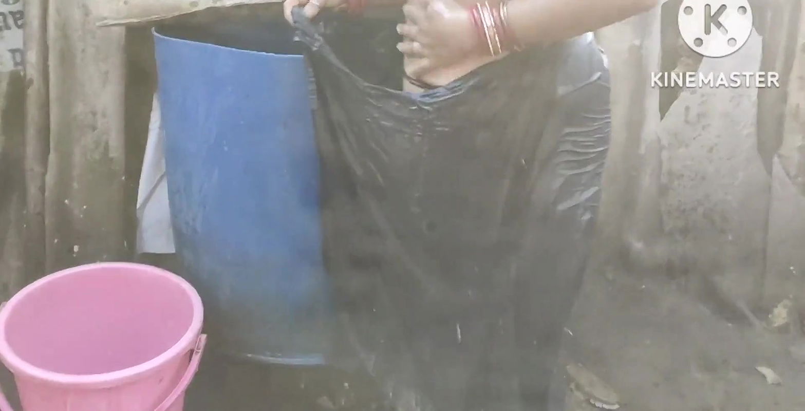 Bhabhi anita yadav ki hot boobs.