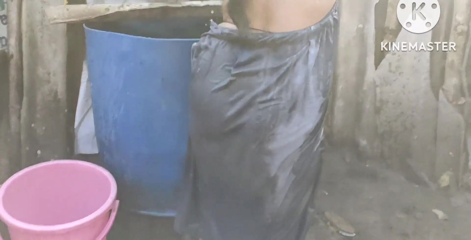 Bhabhi anita yadav ki hot boobs.