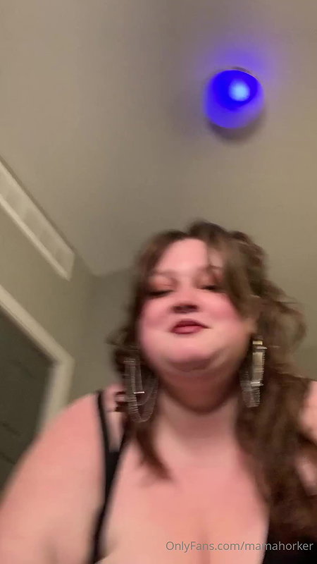 BBW Close Up Toe Scrunching and Curling_dd20ca47