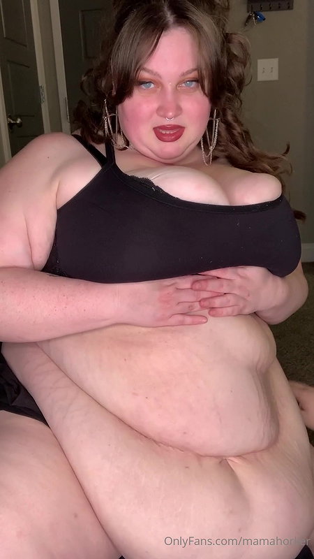 BBW Close Up Toe Scrunching and Curling_dd20ca47