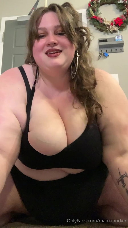 BBW Close Up Toe Scrunching and Curling_dd20ca47
