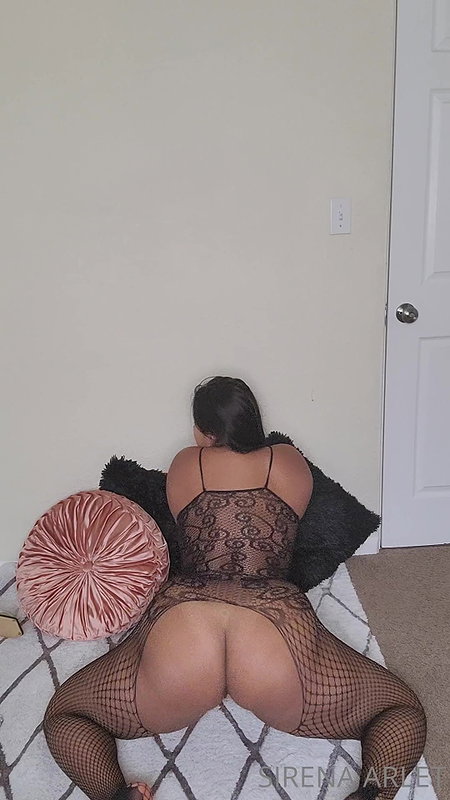 BBW MILF TWERKING HER FAT A_1ef55eb2