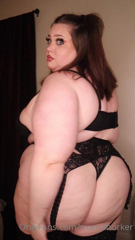 2 big butt bbws and a black cock_d7f36a5b