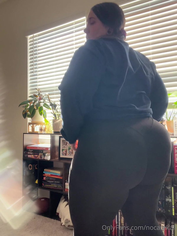 Amateur BBW big tits and big ass milf webcam solo_b2cbb290