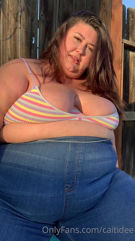 Anime bbw girl play with her asshole riding dildo_98e87d60