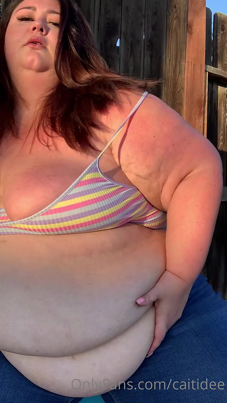 Anime bbw girl play with her asshole riding dildo_98e87d60