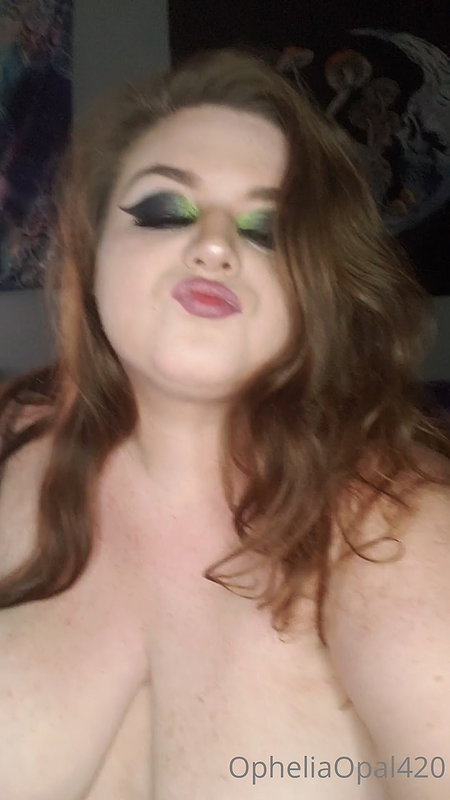 BBW ENVIA VIDEO PARA PADRASTO E VAZA NA INTERNET_b90fdc89