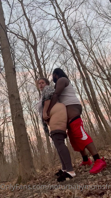 BBW fetter Araber vor der Webcam_cd8ae7d9