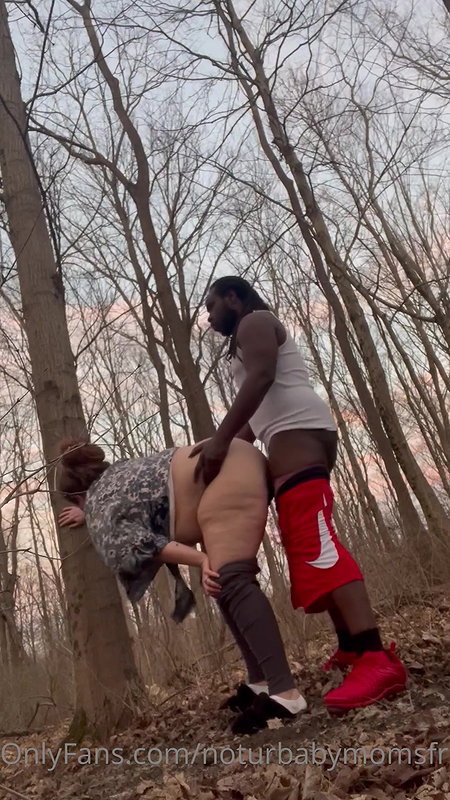 BBW fetter Araber vor der Webcam_cd8ae7d9