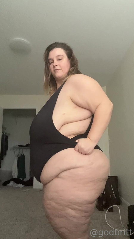 BBW In The Hot Springs Part 1_7792b644