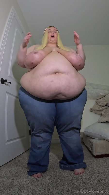 BBW Kirsten teacher Riding Dick_b9afe5c7