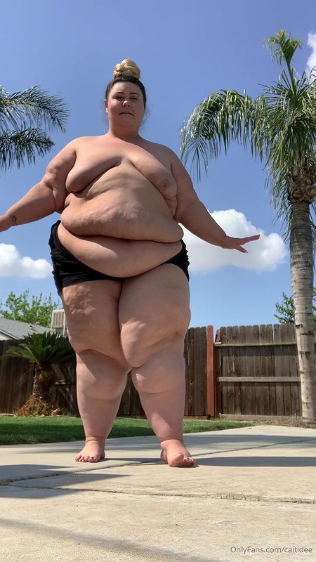 BBW Laura Takes Cock Up Her Beautiful Ass_1e9a1b38