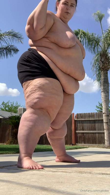 BBW Laura Takes Cock Up Her Beautiful Ass_1e9a1b38