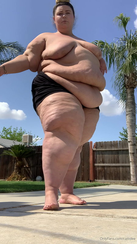 BBW Laura Takes Cock Up Her Beautiful Ass_1e9a1b38